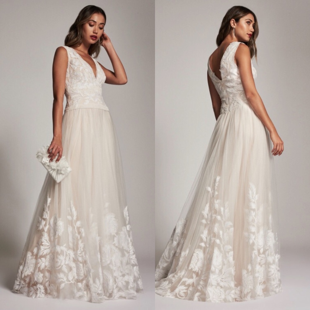 Tadashi shoji jaslyn tuelle lace bridal Gown FINAL PRICE NO OFFERS CONSIDERED